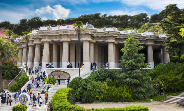 vista del parque guell en barcelona